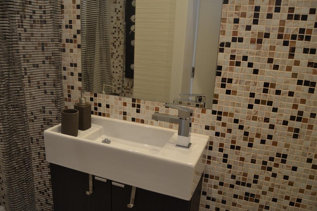דירות New Charming Flat In The Heart Of ליסבון מראה חיצוני תמונה